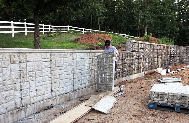 aluminum concrete forms ashlar stone