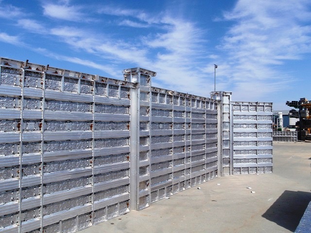 aluminum concrete forms block