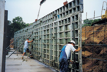 crane set concrete forms